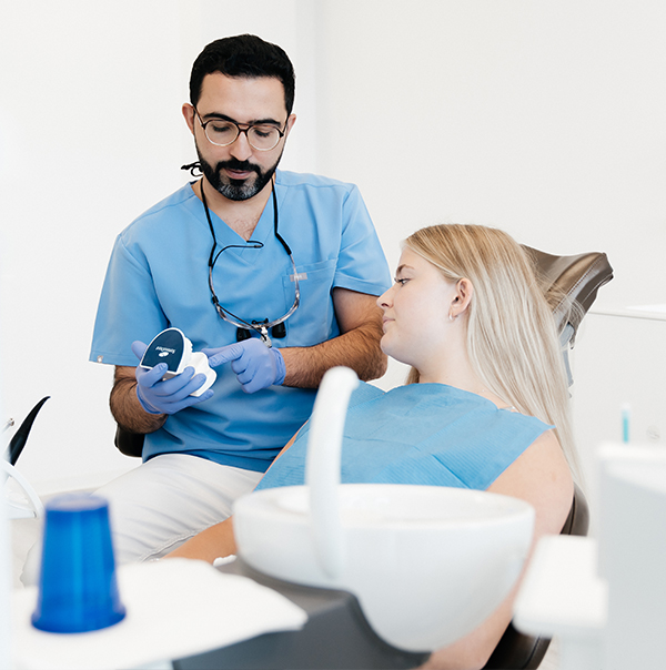 ugradnja implantata, stomatološka ordinacija, stomatološka ordinacija mondent