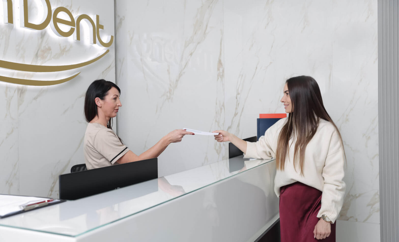 stomatološka ordinacija mondent, dentalna klinika